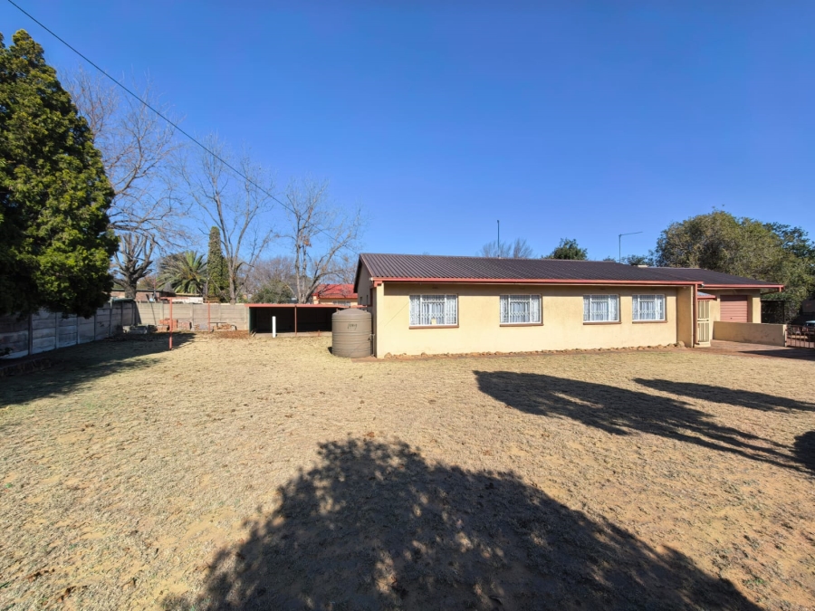To Let 4 Bedroom Property for Rent in Sasolburg Ext 23 Free State